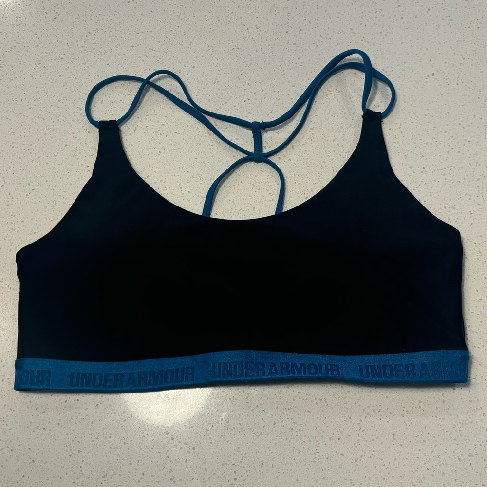 Under Armour Strappy Sports Bra